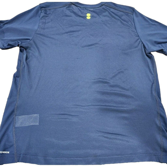 Reebok SpeedWick Mens Shirt Large Short Sleeves Front Graphic Logo Performance - Picture 7 of 8